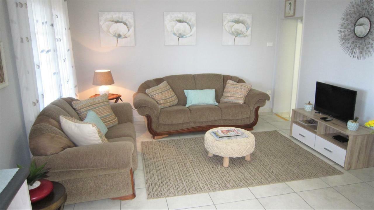 See Rus Self Catering Unit In Westbrook Kzn Private Neat And Cosy Εξωτερικό φωτογραφία